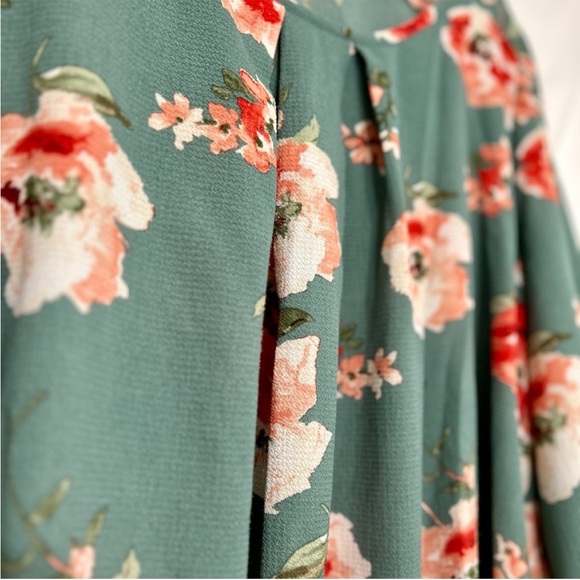 Cool Melon Green Pink & Red Floral Pleated Three-Quarter Puff Sleeve Blouse, 1x - Picture 5 of 7
